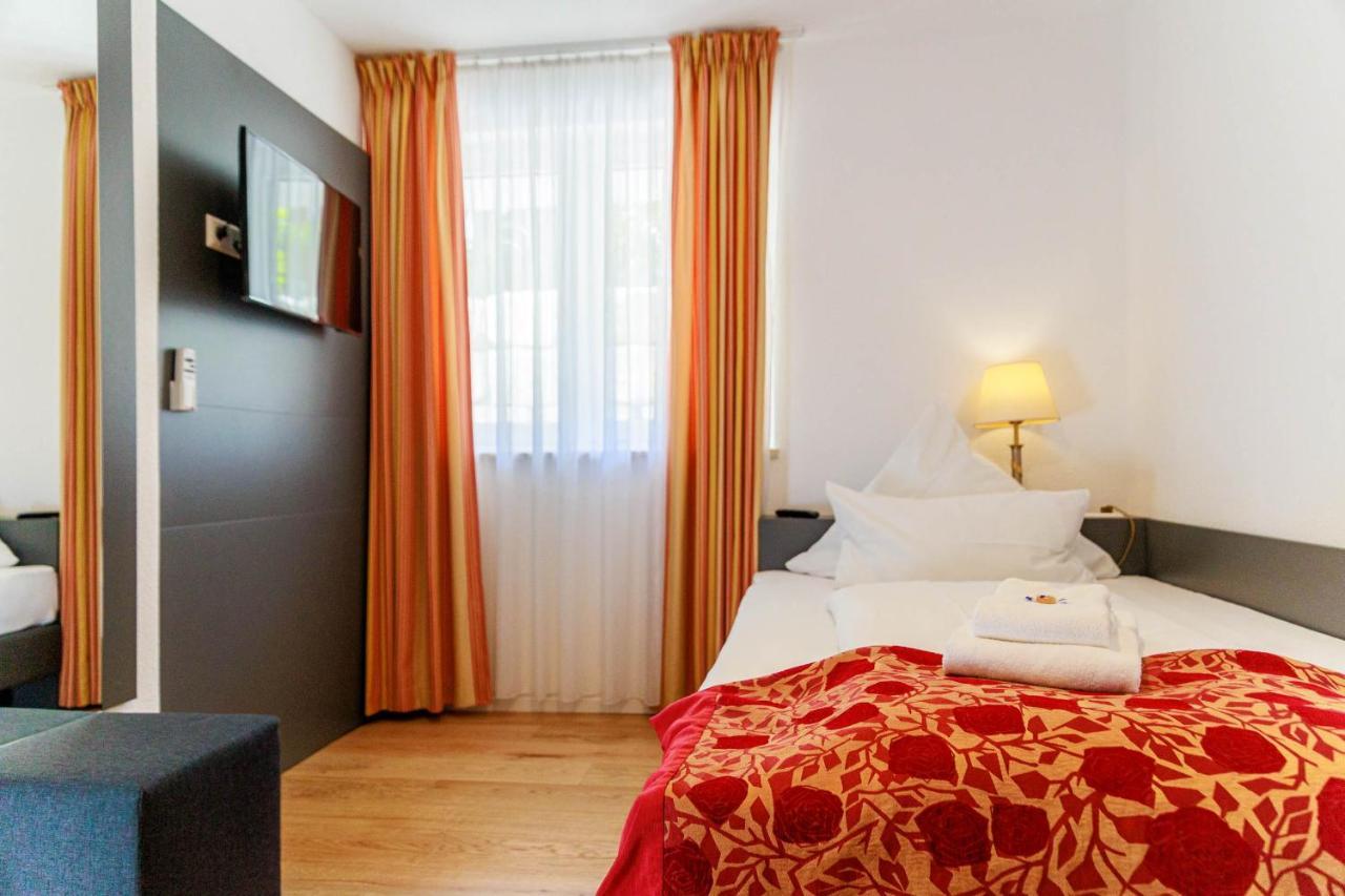 Bodensee-Hotel Kreuz Uhldingen-Muehlhofen Ngoại thất bức ảnh