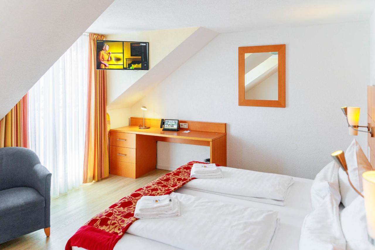 Bodensee-Hotel Kreuz Uhldingen-Muehlhofen Ngoại thất bức ảnh