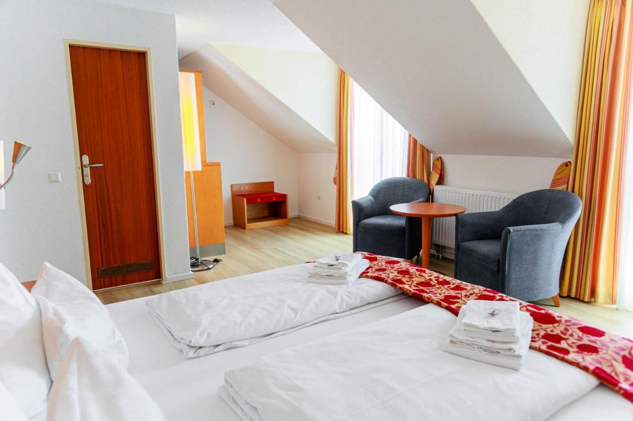 Bodensee-Hotel Kreuz Uhldingen-Muehlhofen Ngoại thất bức ảnh