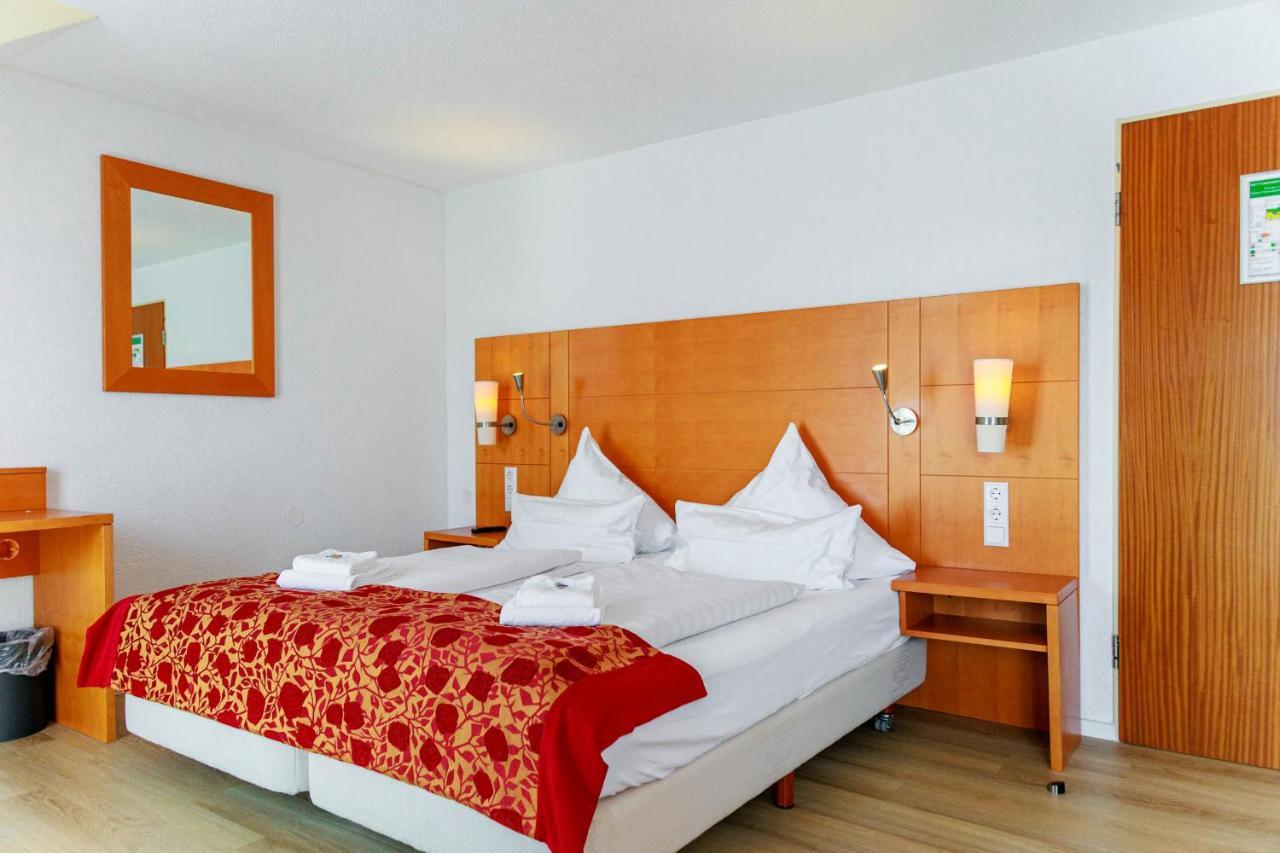 Bodensee-Hotel Kreuz Uhldingen-Muehlhofen Ngoại thất bức ảnh