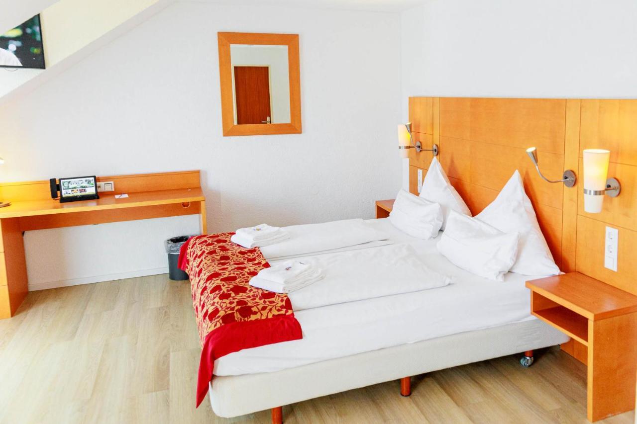 Bodensee-Hotel Kreuz Uhldingen-Muehlhofen Ngoại thất bức ảnh