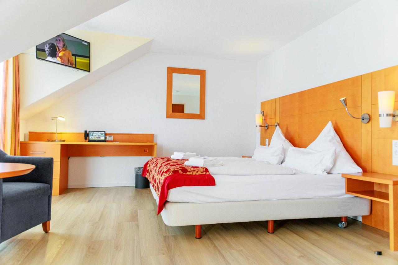 Bodensee-Hotel Kreuz Uhldingen-Muehlhofen Ngoại thất bức ảnh