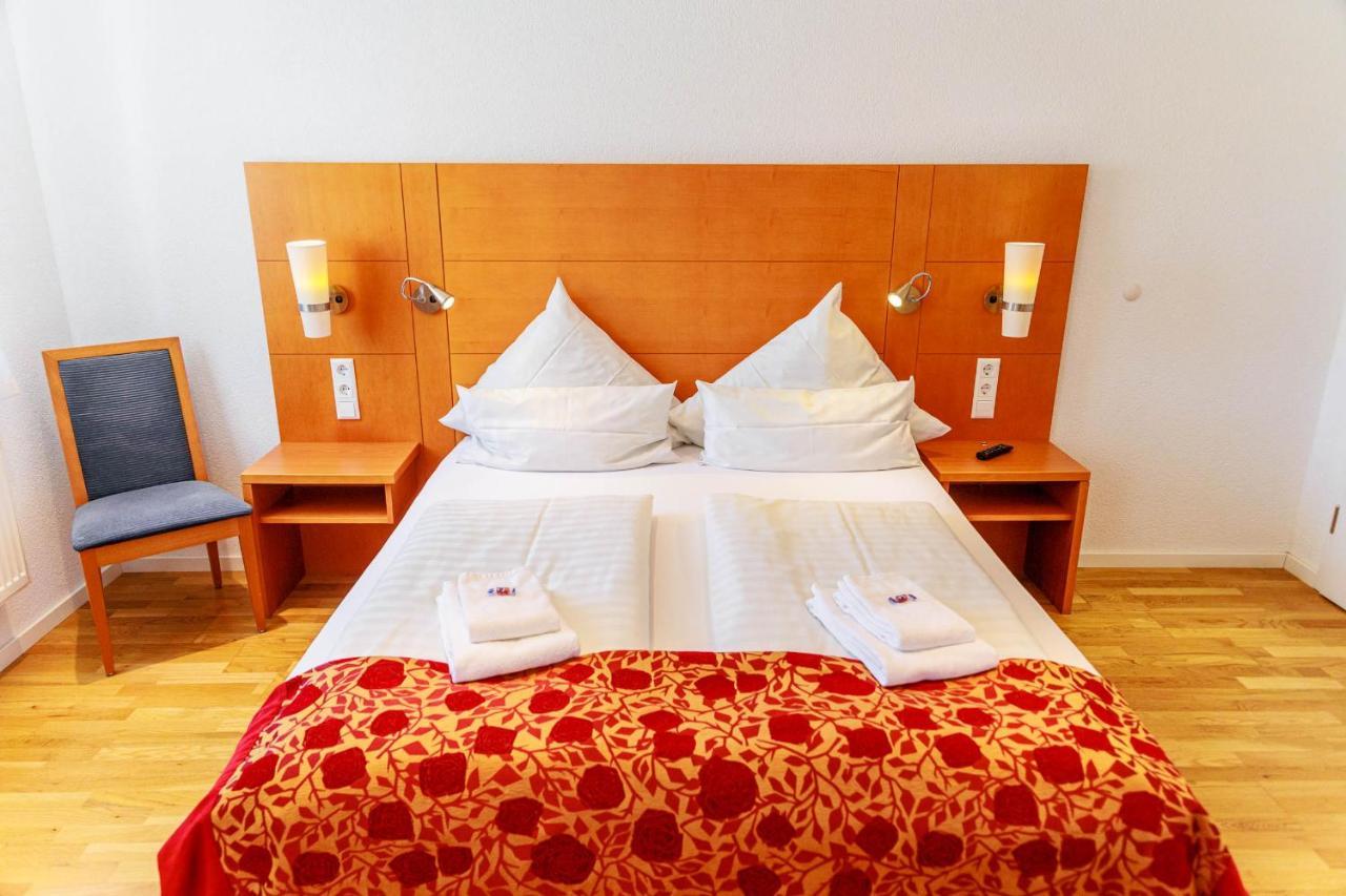 Bodensee-Hotel Kreuz Uhldingen-Muehlhofen Ngoại thất bức ảnh