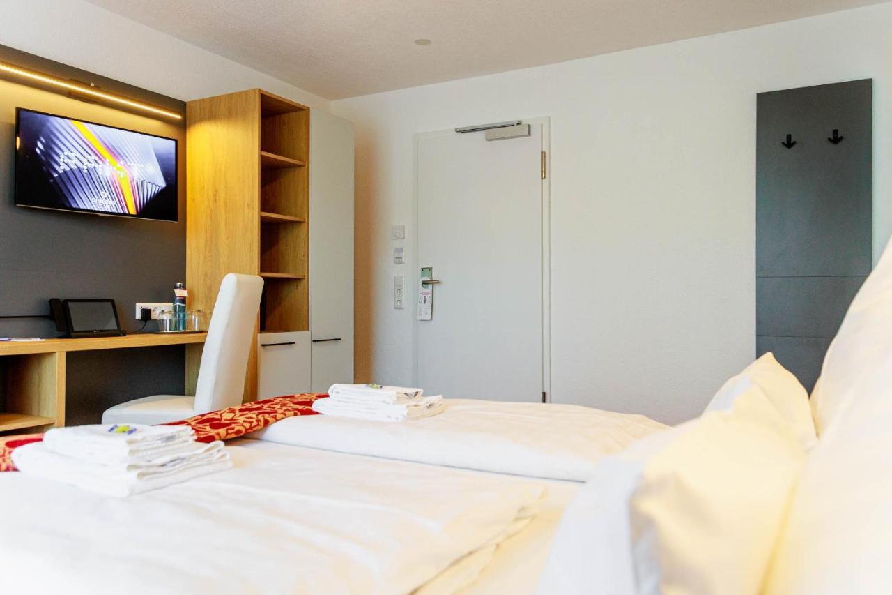 Bodensee-Hotel Kreuz Uhldingen-Muehlhofen Ngoại thất bức ảnh
