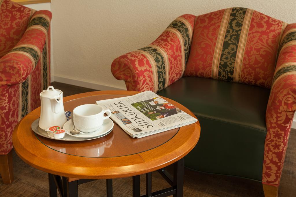Bodensee-Hotel Kreuz Uhldingen-Muehlhofen Ngoại thất bức ảnh