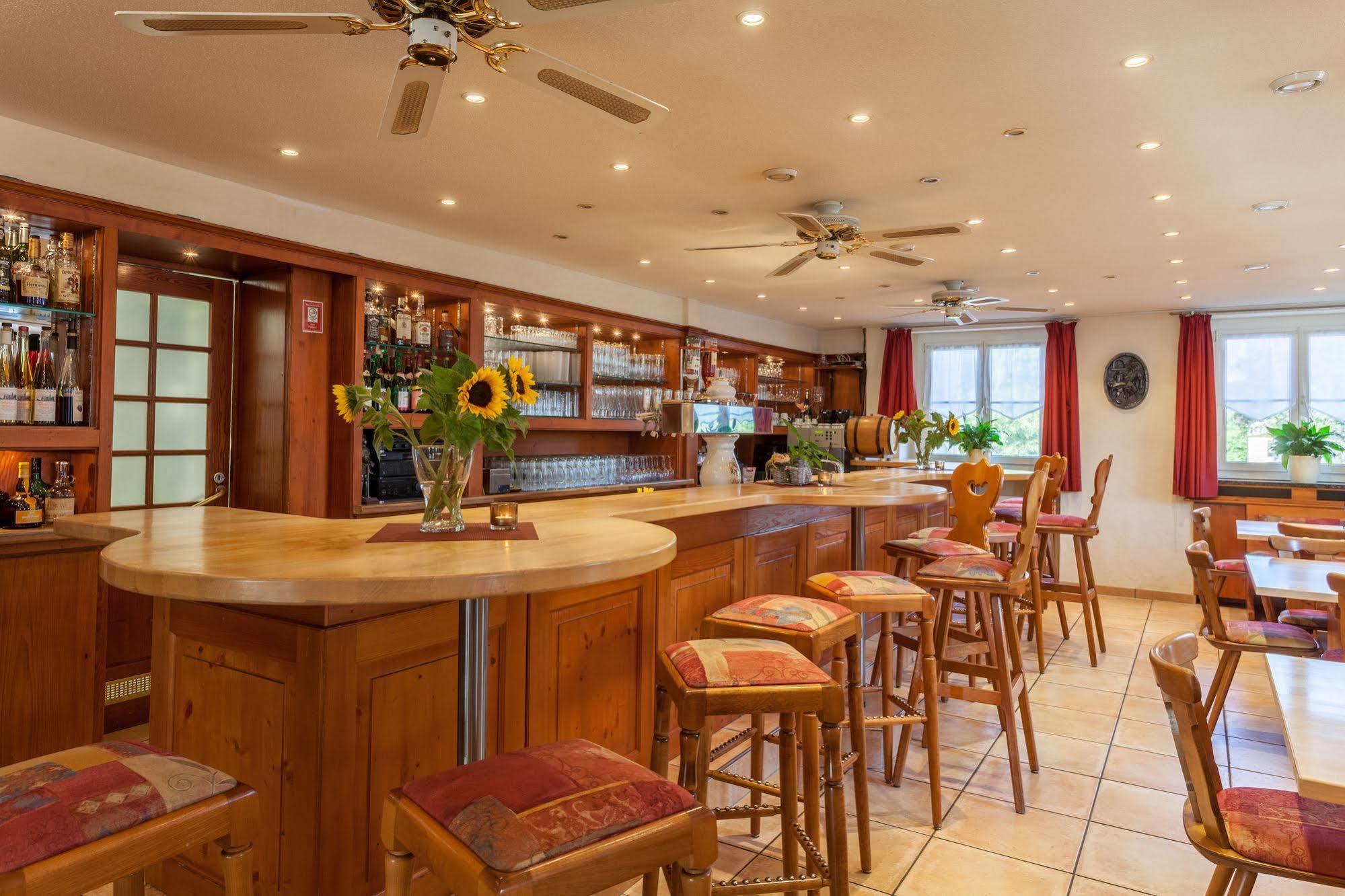 Bodensee-Hotel Kreuz Uhldingen-Muehlhofen Ngoại thất bức ảnh