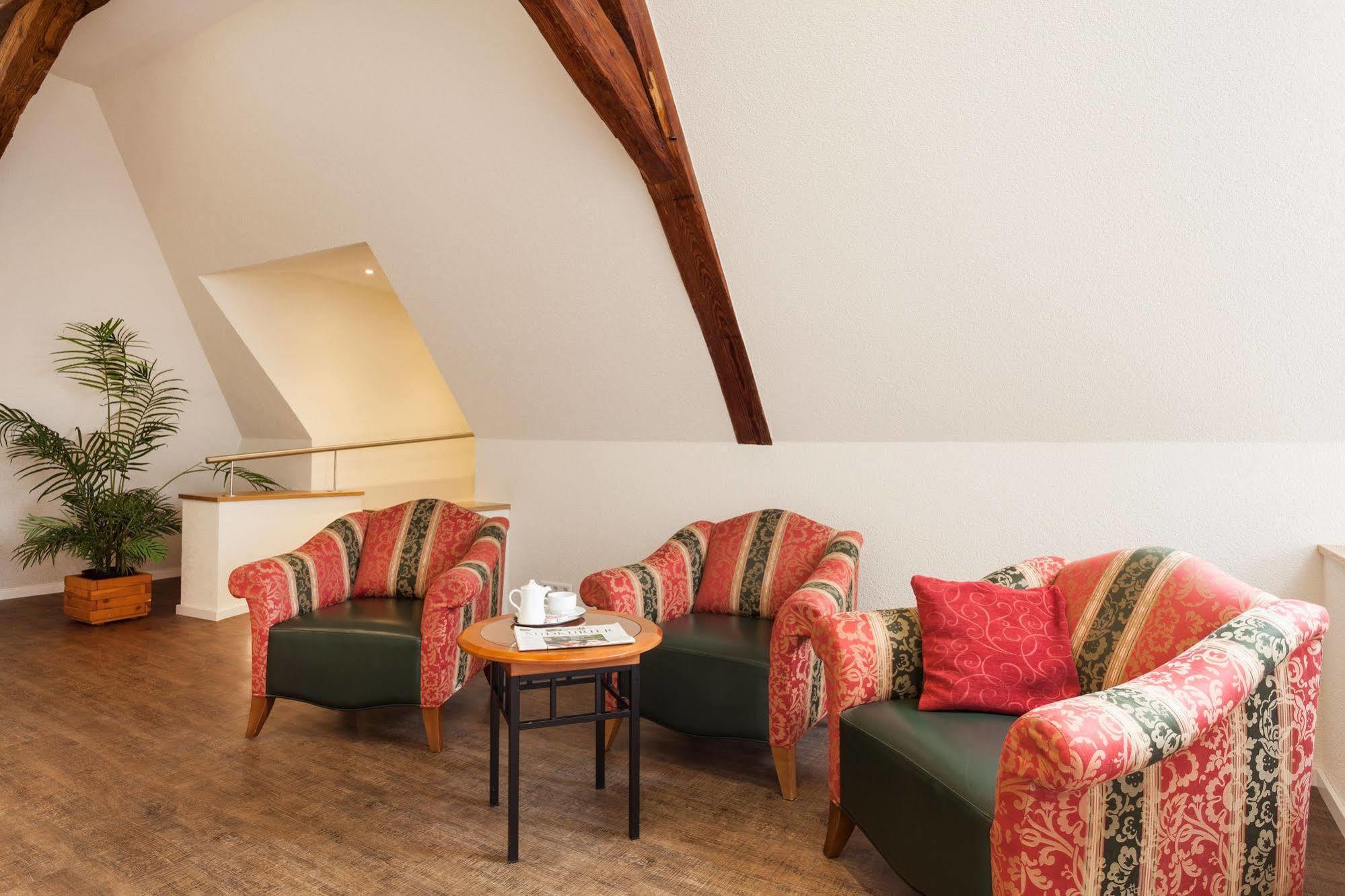 Bodensee-Hotel Kreuz Uhldingen-Muehlhofen Ngoại thất bức ảnh